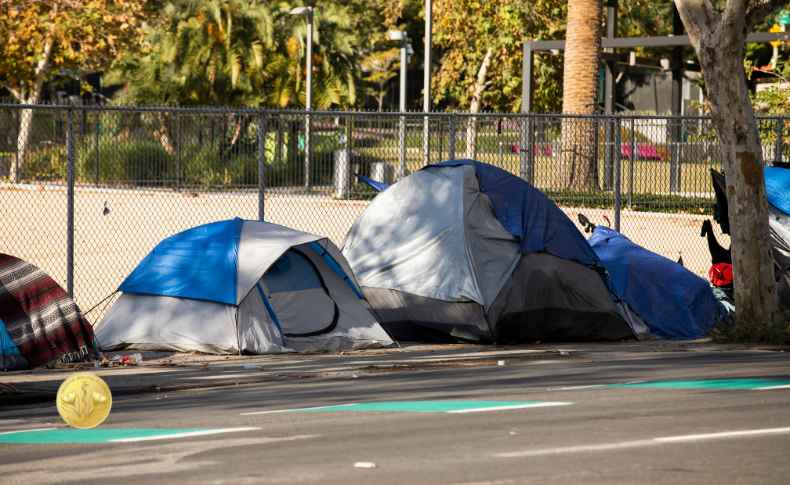 Homeless tents in Croydon Homeless tents in Croydon