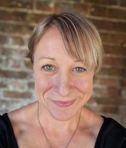 Dr Katie Snape